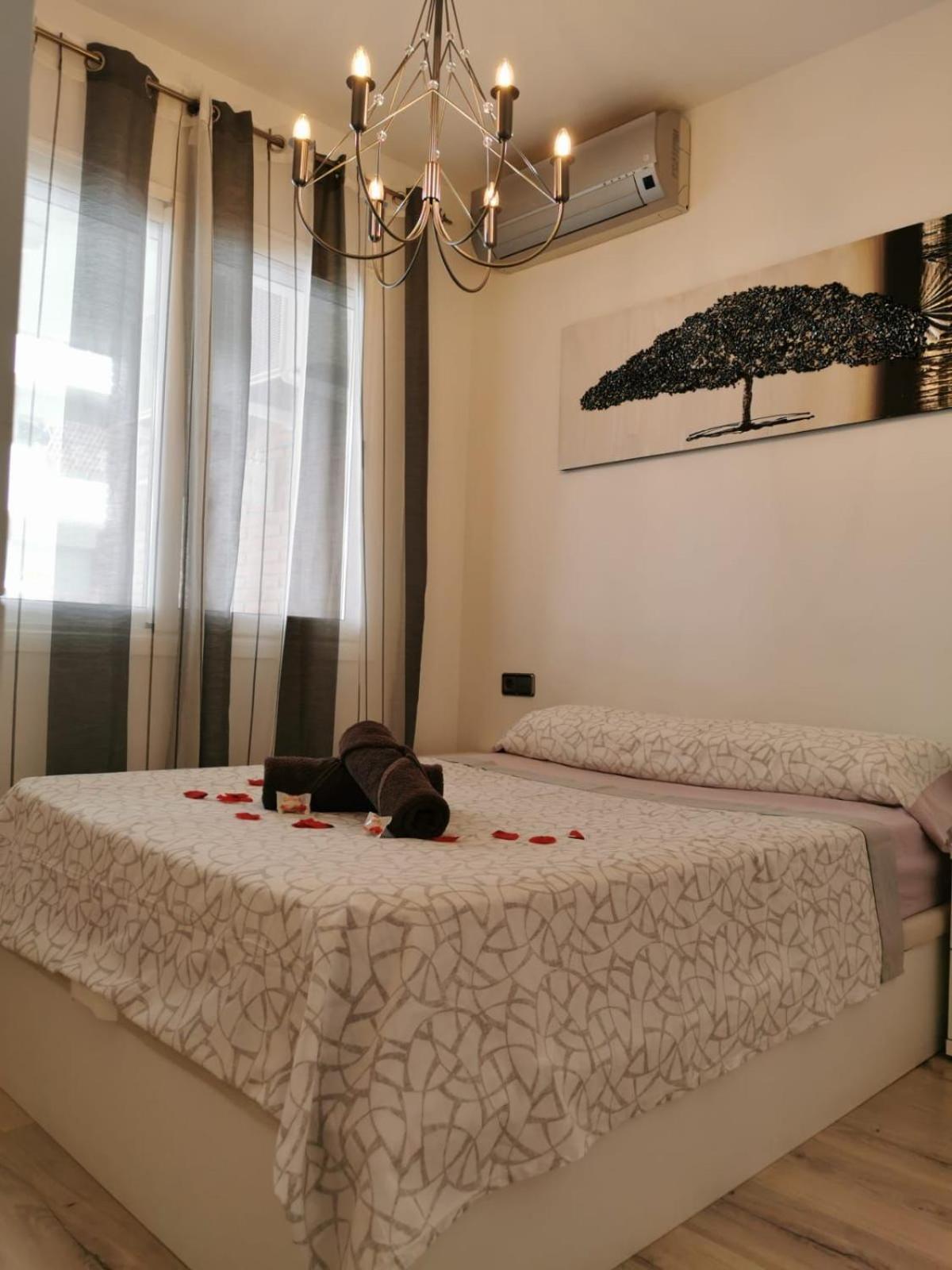 Apartment Ruby Lloret de Mar Exteriör bild